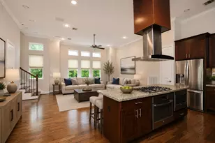 2212 Stuart St, Houston, TX 77004 - Photo 2
