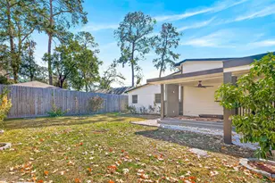 10054 Cedardale Dr, Houston, TX 77055 - Photo 42