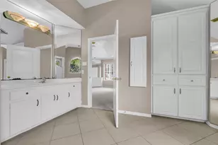 15511 Oaklawn Park Dr, Houston, TX 77069 - Photo 24