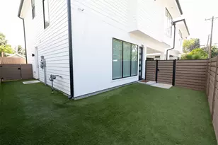 1206 Hamblen St, Houston, TX 77009 - Photo 28