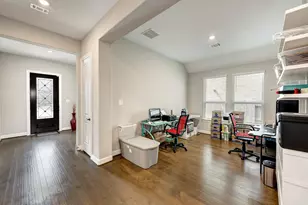 1984 Canyon Live Oak St, Conroe, TX 77304 - Photo 2