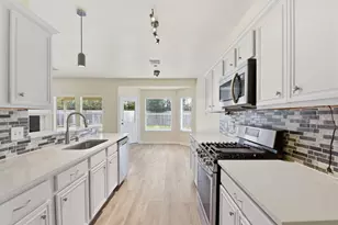 2526 Hidden Park Ln, Conroe, TX 77385 - Photo 20