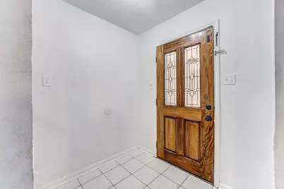 6826 River Bluff Drive, Houston, TX 77085 - Photo 6