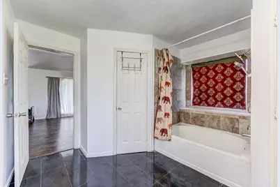 6826 River Bluff Drive, Houston, TX 77085 - Photo 30