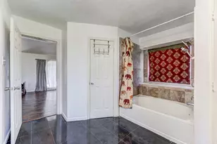 6826 River Bluff Dr, Houston, TX 77085 - Photo 30