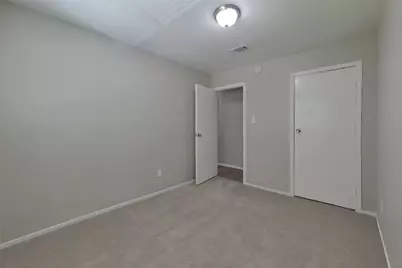 8610 Pine Shores Drive, Humble, TX 77346 - Photo 14