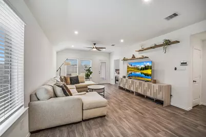 24322 Elmwood Falls Drive, Spring, TX 77373 - Photo 6
