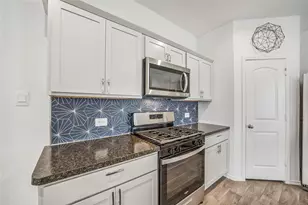 24322 Elmwood Falls Dr, Spring, TX 77373 - Photo 8