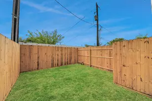 13513 Segrest Dr, Houston, TX 77047 - Photo 30