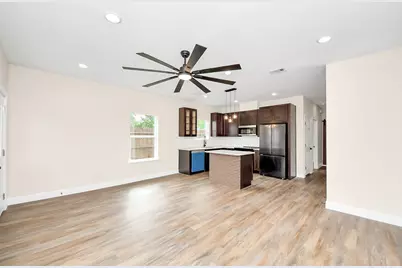 13513 Segrest Drive #A, Houston, TX 77047 - Photo 8