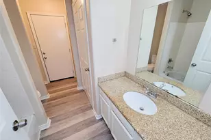 12700 Royal Green Dr, Conroe, TX 77303 - Photo 22