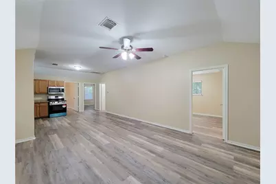12700 Royal Green Drive, Conroe, TX 77303 - Photo 8