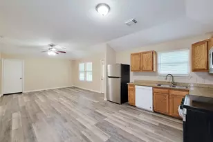 12700 Royal Green Dr, Conroe, TX 77303 - Photo 4
