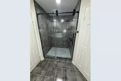 5507 Greenhill Forest Drive, Houston, TX 77088 - Photo 10