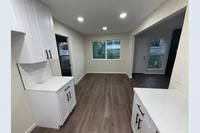 5507 Greenhill Forest Drive, Houston, TX 77088 - Photo 6