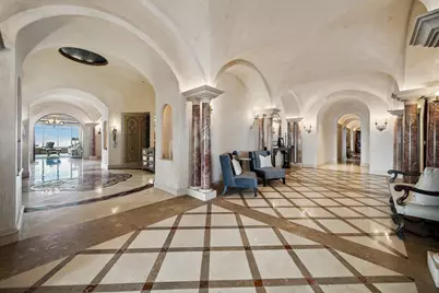 2121 Kirby Drive #33, Houston, TX 77019 - Photo 1