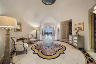 2121 Kirby Dr, Houston, TX 77019 - Photo 2