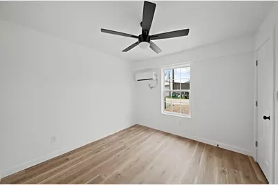 807 Cullen Boulevard #2, Houston, TX 77023 - Photo 8