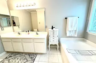 195 Blushwood Pl, The Woodlands, TX 77382 - Photo 12