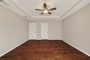 922 Allisa St, Stafford, TX 77477 - Photo 36