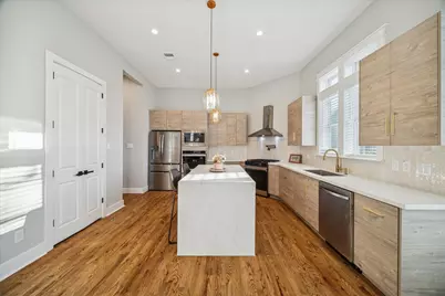 1003 E 28th Street, Houston, TX 77009 - Photo 10