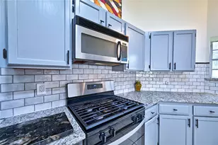 7407 Creekfield Dr, Spring, TX 77379 - Photo 16