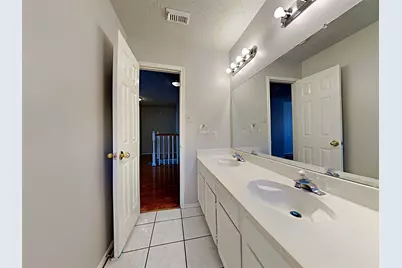 4703 Glasgow Drive, Missouri City, TX 77459 - Photo 8