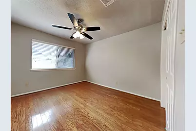 4703 Glasgow Drive, Missouri City, TX 77459 - Photo 2