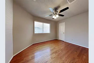 4703 Glasgow Drive, Missouri City, TX 77459 - Photo 6