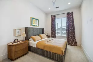 1311 Laird St, Houston, TX 77008 - Photo 18