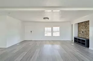 928 Coen Rd, Rosharon, TX 77583 - Photo 6