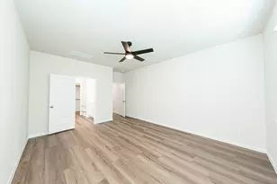 15642 Agave Vly Trl, Houston, TX 77090 - Photo 10