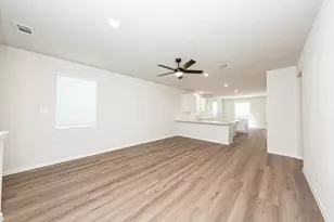 15642 Agave Vly Trl, Houston, TX 77090 - Photo 4