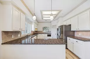 2526 Stephens Grant Dr, Sugar Land, TX 77479 - Photo 6