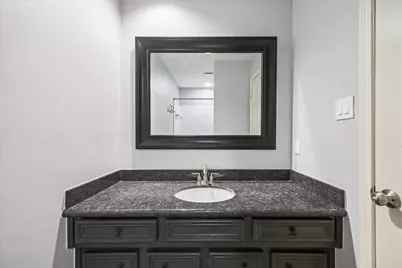 2526 Stephens Grant Drive, Sugar Land, TX 77479 - Photo 16