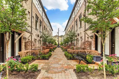 6023 Matthew Oaks Place, Houston, TX 77007 - Photo 26