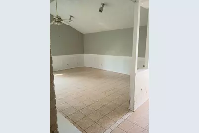 6538 La Violetta Drive, Houston, TX 77083 - Photo 4