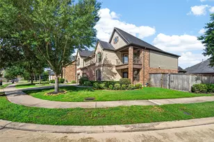 4706 Hickory Branch Ln, Sugar Land, TX 77479 - Photo 4
