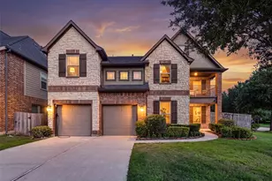 4706 Hickory Branch Ln, Sugar Land, TX 77479 - Photo 2