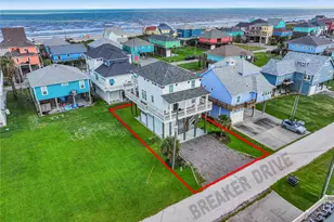 2630 Breaker Dr, Crystal Beach, TX 77650 - Photo 1