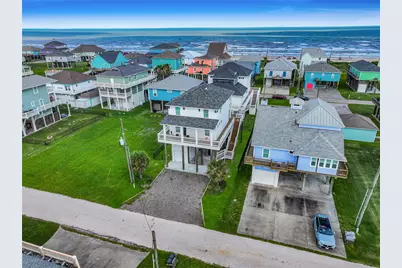 2630 Breaker Drive, Crystal Beach, TX 77650 - Photo 2