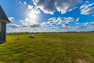 114 Country Vw Ln, Schulenburg, TX 78956 - Photo 38