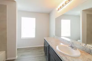 2430 Flathead Dr, Conroe, TX 77384 - Photo 6
