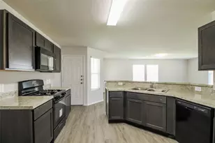 2430 Flathead Dr, Conroe, TX 77384 - Photo 2