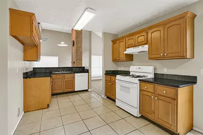 12322 Meadow Ridge Drive, Stafford, TX 77477 - Photo 12