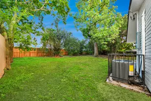 13406 Melcher Dr, Houston, TX 77045 - Photo 34