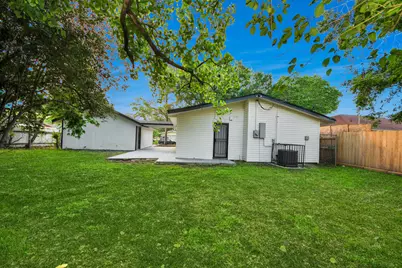 13406 Melcher Drive, Houston, TX 77045 - Photo 32