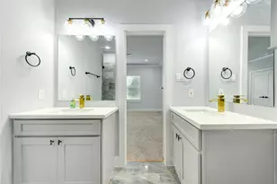 1829 Dewalt St, Houston, TX 77088 - Photo 32