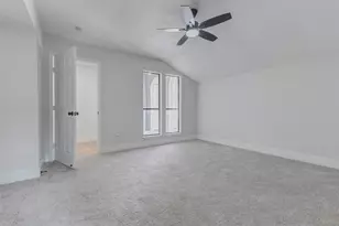 7427 Willow Oak Dr, Baytown, TX 77521 - Photo 10