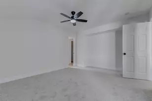 7427 Willow Oak Dr, Baytown, TX 77521 - Photo 8